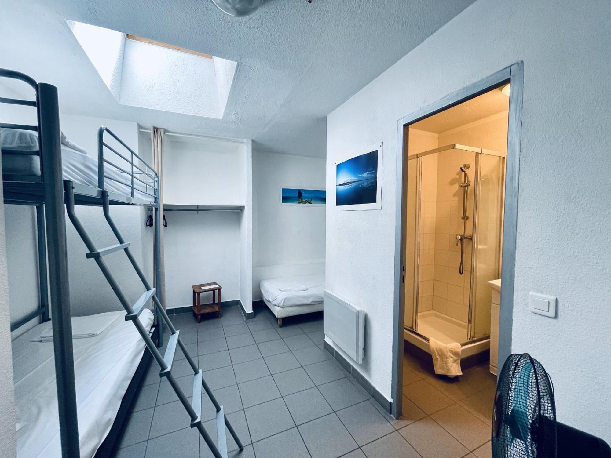Balaena hébergement Marseille Bagian luar foto